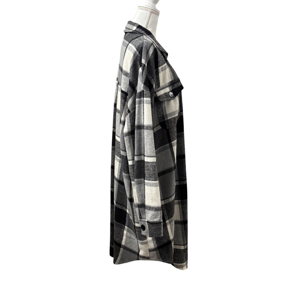 Womens Black & White Plaid Button-Up Plus Size Shacket W/ Pockets Size 20W - Picture 4 of 12